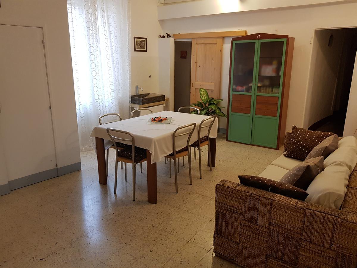Il Cortegiano Hotel Урбино Екстериор снимка